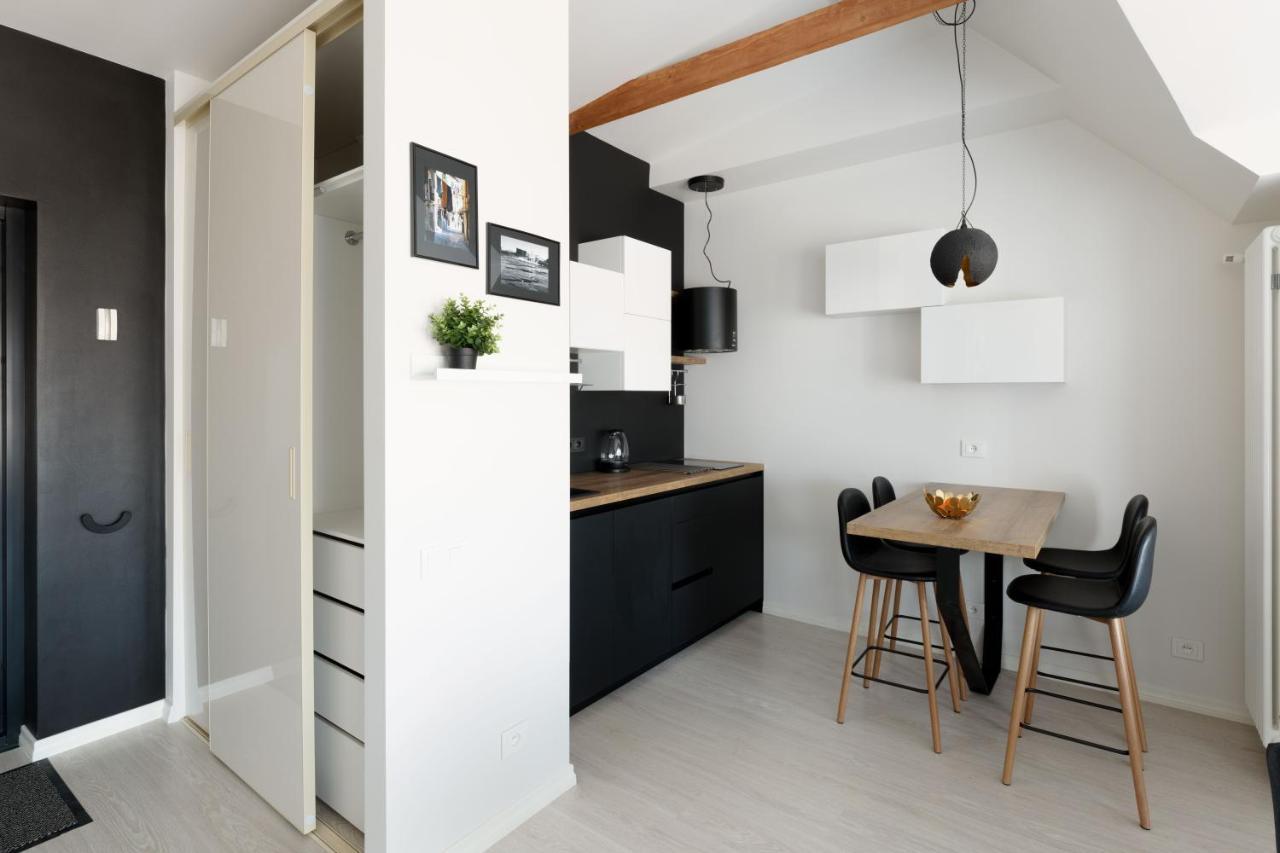 Bright Attic Flat In The Centre Apartment Rīga Exterior foto